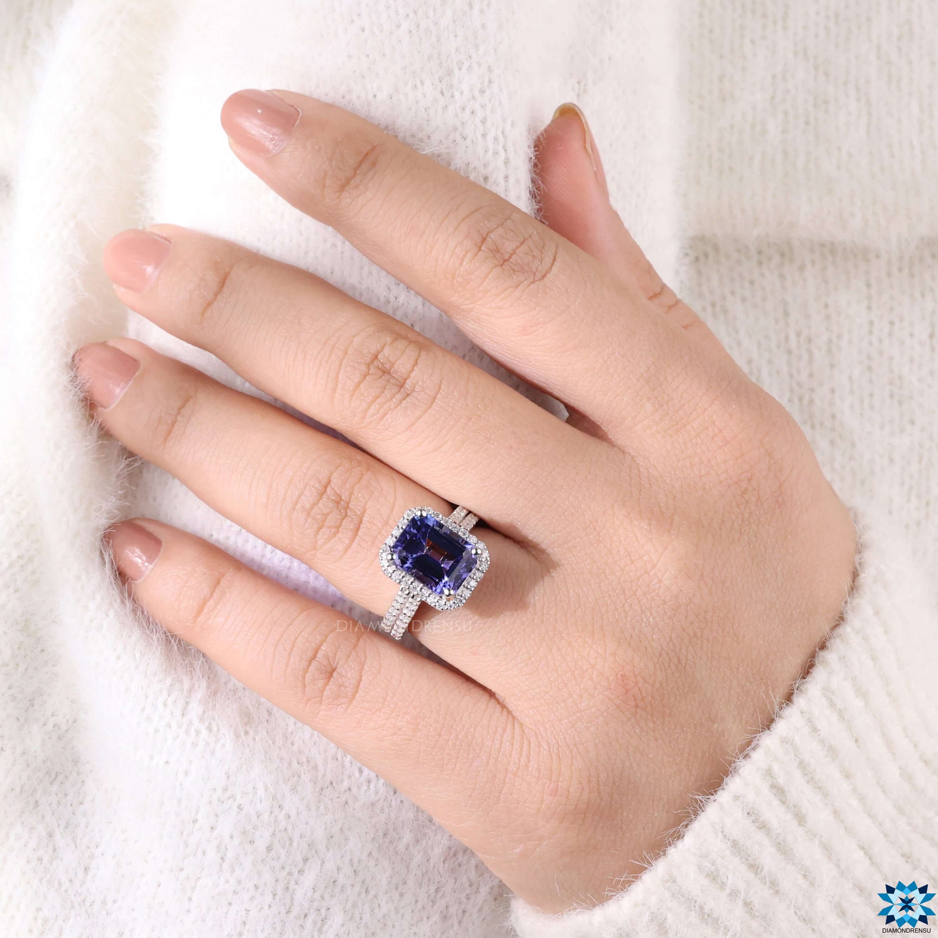 925 Sterling Silver Tanzanite Ring Classic Birthstone, Size 8, Stamped 